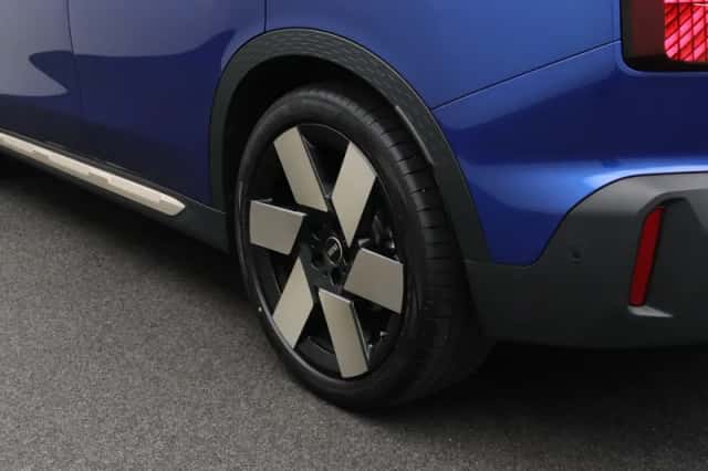 MINI Countryman (0) thumbnail 5