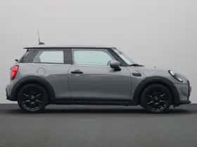 MINI One (2022) thumbnail 10
