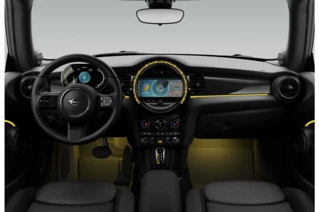 MINI Mini Electric (2022) thumbnail 2