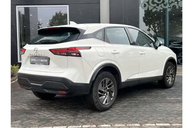 Nissan Qashqai (2021) thumbnail 2