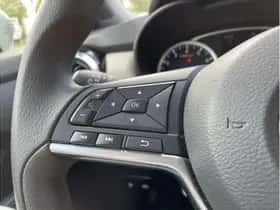 Nissan Micra (2022) thumbnail 17