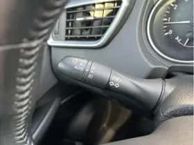 Nissan Qashqai (2017) thumbnail 18