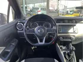 Nissan Micra (2018) thumbnail 3