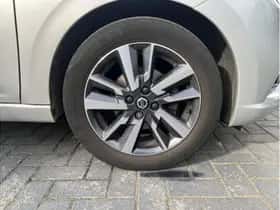 Nissan Micra (2018) thumbnail 10
