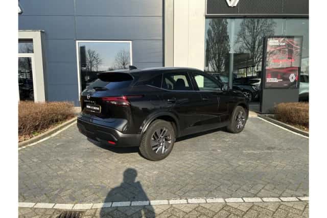 Nissan Qashqai (2022) thumbnail 2