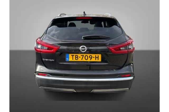 Nissan Qashqai (2018) thumbnail 3