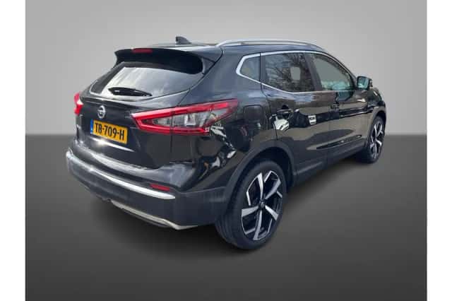 Nissan Qashqai (2018) thumbnail 4