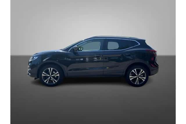 Nissan Qashqai (2021) thumbnail 2