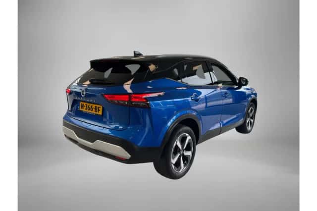 Nissan Qashqai (2021) thumbnail 4