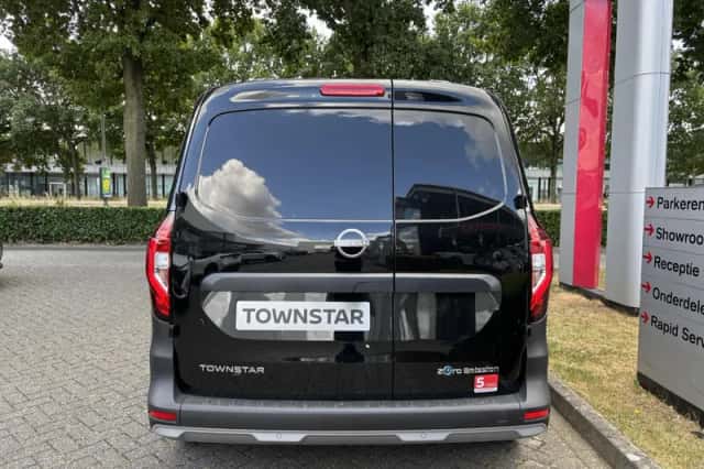 Nissan Townstar (2025) thumbnail 4