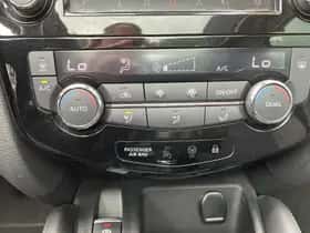 Nissan Qashqai (2021) thumbnail 16
