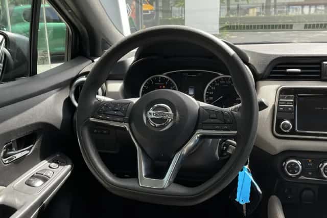 Nissan Micra (2017) thumbnail 6