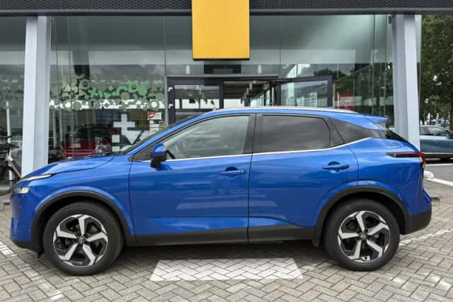 Nissan Qashqai (2022) thumbnail 5