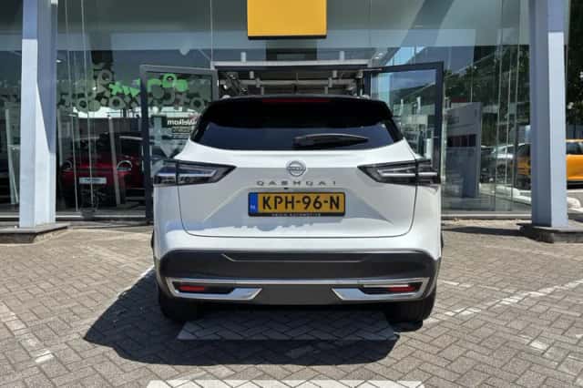 Nissan Qashqai (2024) thumbnail 3