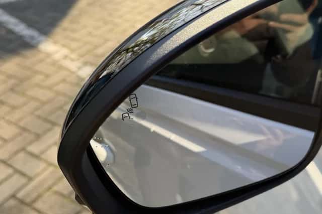 Nissan Micra (2025) thumbnail 4