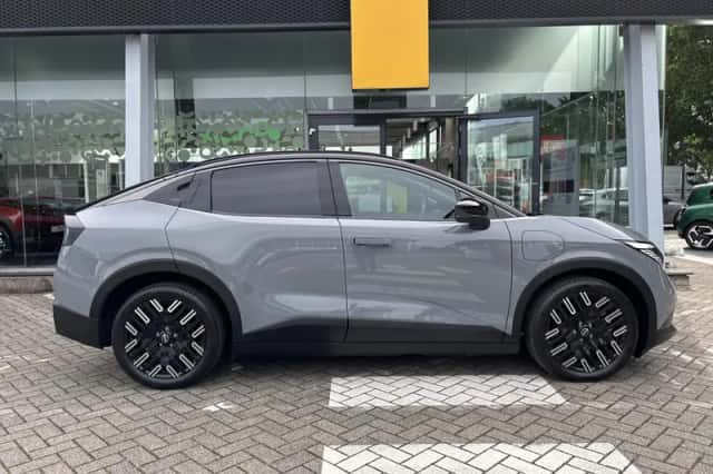 Nissan Leaf (2026) thumbnail 6