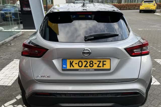 Nissan Juke (2021) thumbnail 6