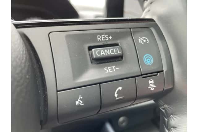 Nissan Qashqai (2022) thumbnail 17