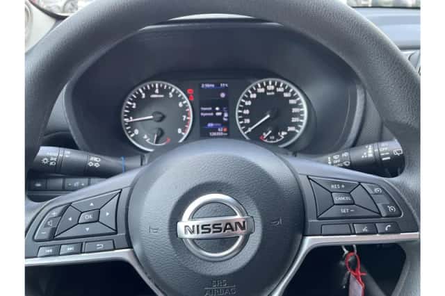Nissan Juke (2021) thumbnail 13