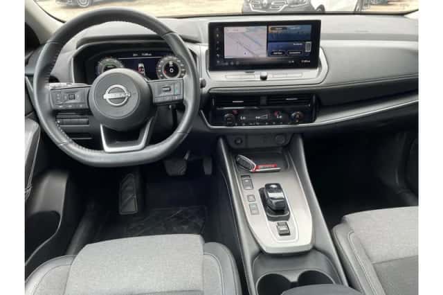 Nissan Qashqai (2024) thumbnail 3