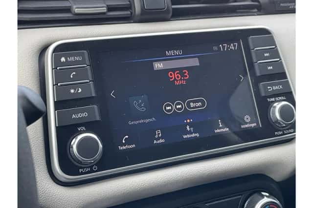 Nissan Micra (2022) thumbnail 18