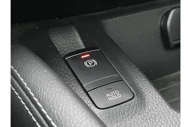 Nissan Qashqai (2021) thumbnail 24