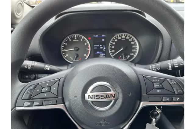 Nissan Juke (2021) thumbnail 12