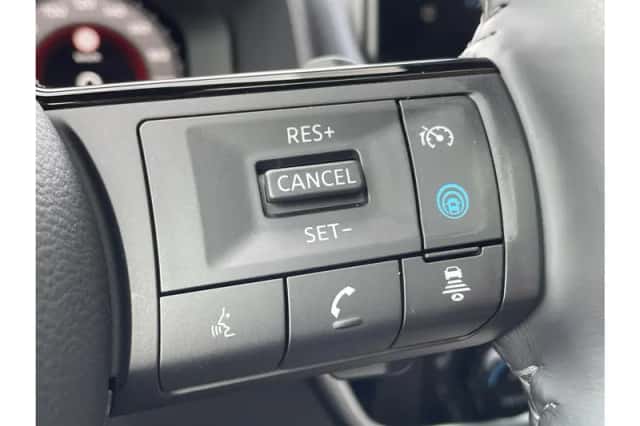 Nissan Qashqai (2022) thumbnail 17