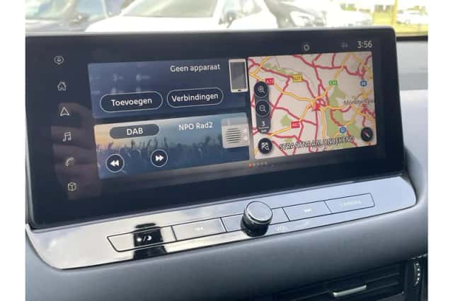 Nissan Qashqai (2022) thumbnail 18