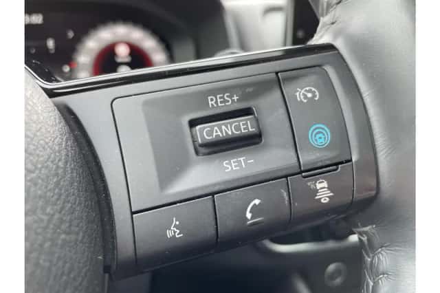 Nissan Qashqai (2022) thumbnail 16
