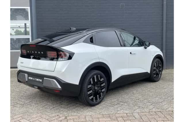 Nissan Leaf (2026) thumbnail 2