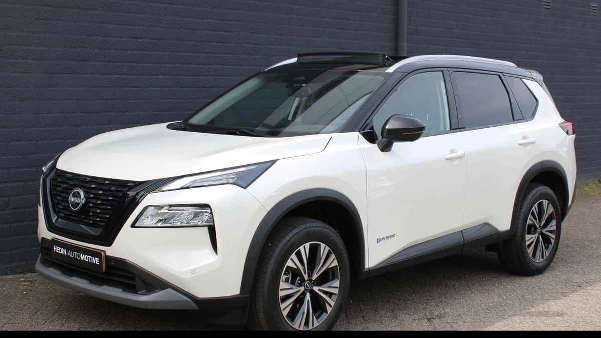 Nissan X-Trail (2025) — foto 1