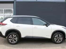 Nissan X-Trail (2025) thumbnail 3