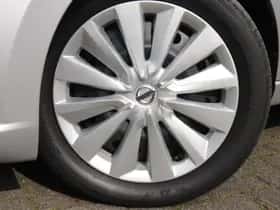 Nissan Micra (2022) thumbnail 5