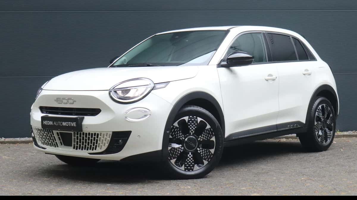 Fiat 600 (2024) — foto 1