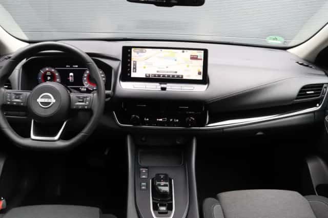 Nissan Qashqai (2024) thumbnail 3