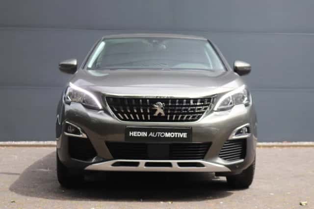 Peugeot 3008 (2018) thumbnail 6