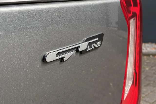 Kia Picanto (2023) thumbnail 6