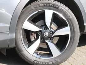 Nissan Qashqai (2017) thumbnail 5
