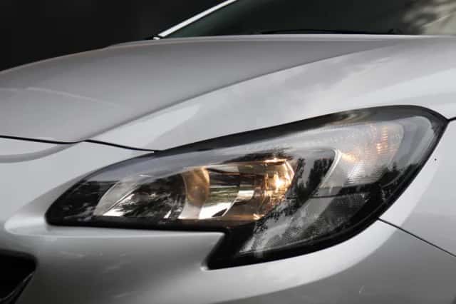 Opel Corsa (2015) thumbnail 6