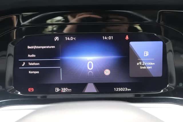 Volkswagen Golf (2021) thumbnail 12