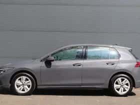 Volkswagen Golf (2021) thumbnail 6