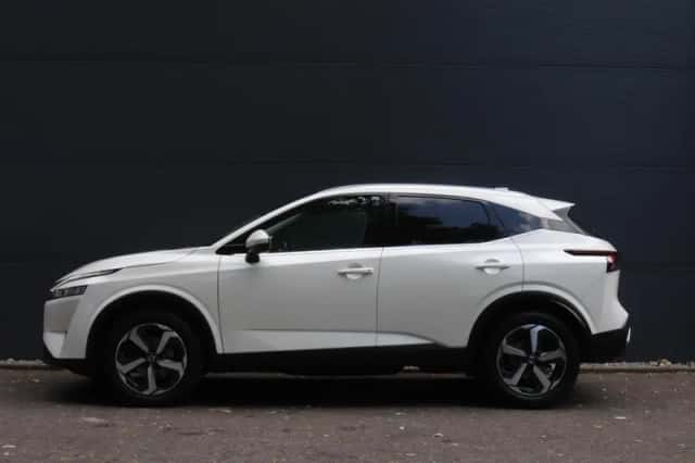 Nissan Qashqai (2022) thumbnail 6