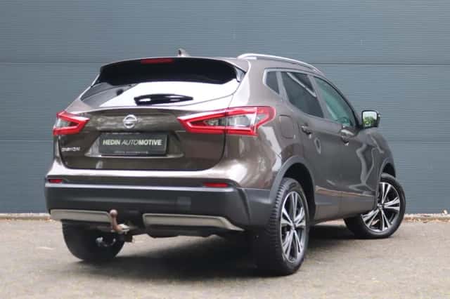 Nissan Qashqai (2019) thumbnail 2