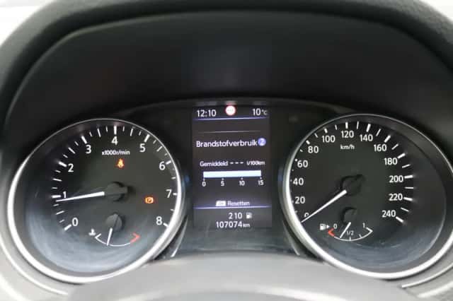 Nissan Qashqai (2019) thumbnail 17