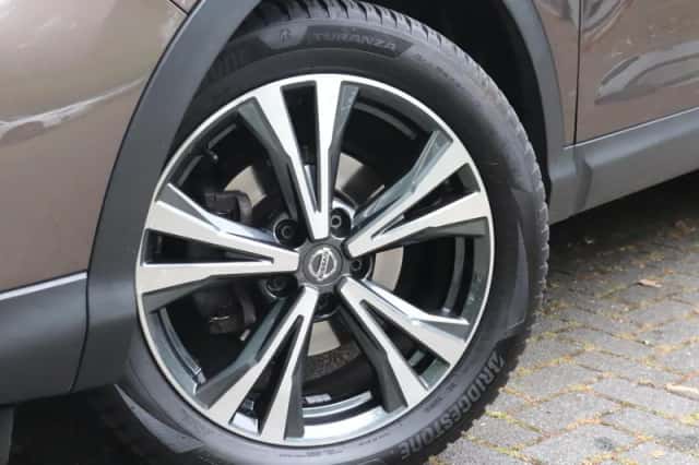 Nissan Qashqai (2019) thumbnail 5