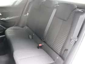Peugeot 2008 (2020) thumbnail 19