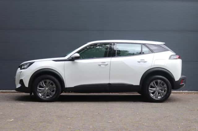 Peugeot 2008 (2020) thumbnail 6