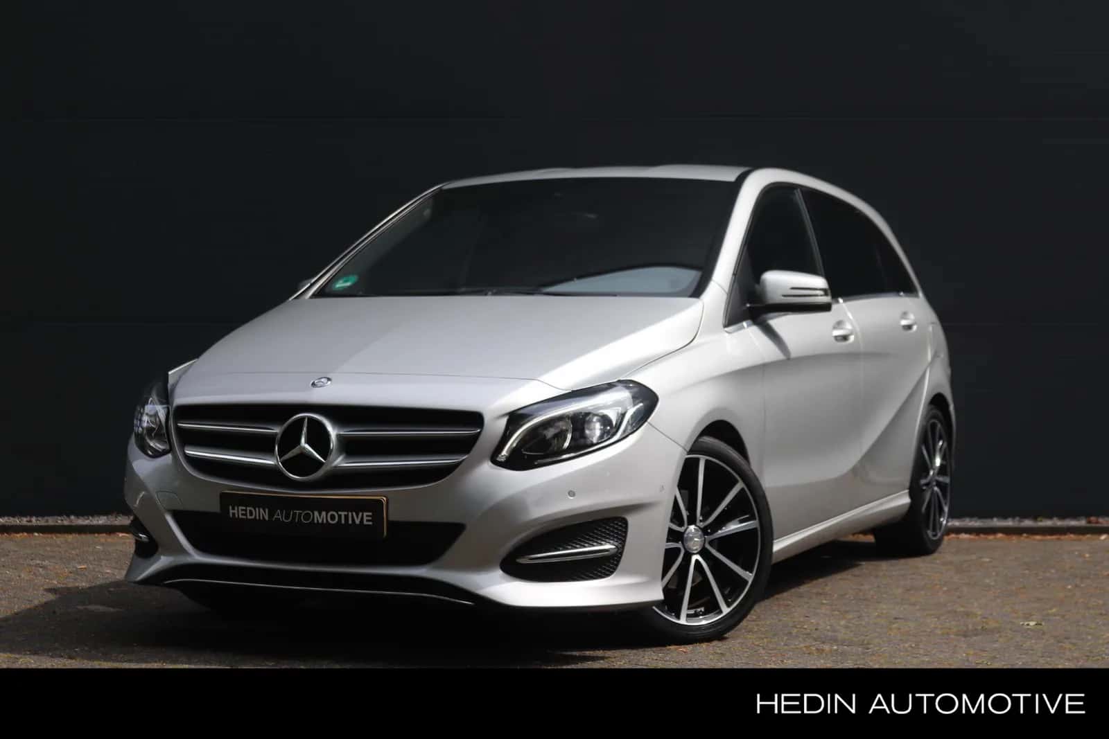 Mercedes-Benz B-Klasse (2016) — foto 1
