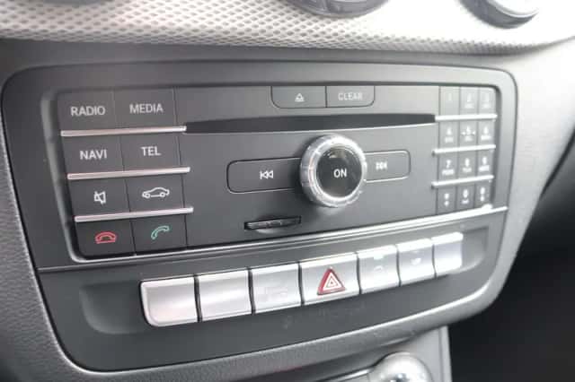 Mercedes-Benz B-Klasse (2016) thumbnail 6